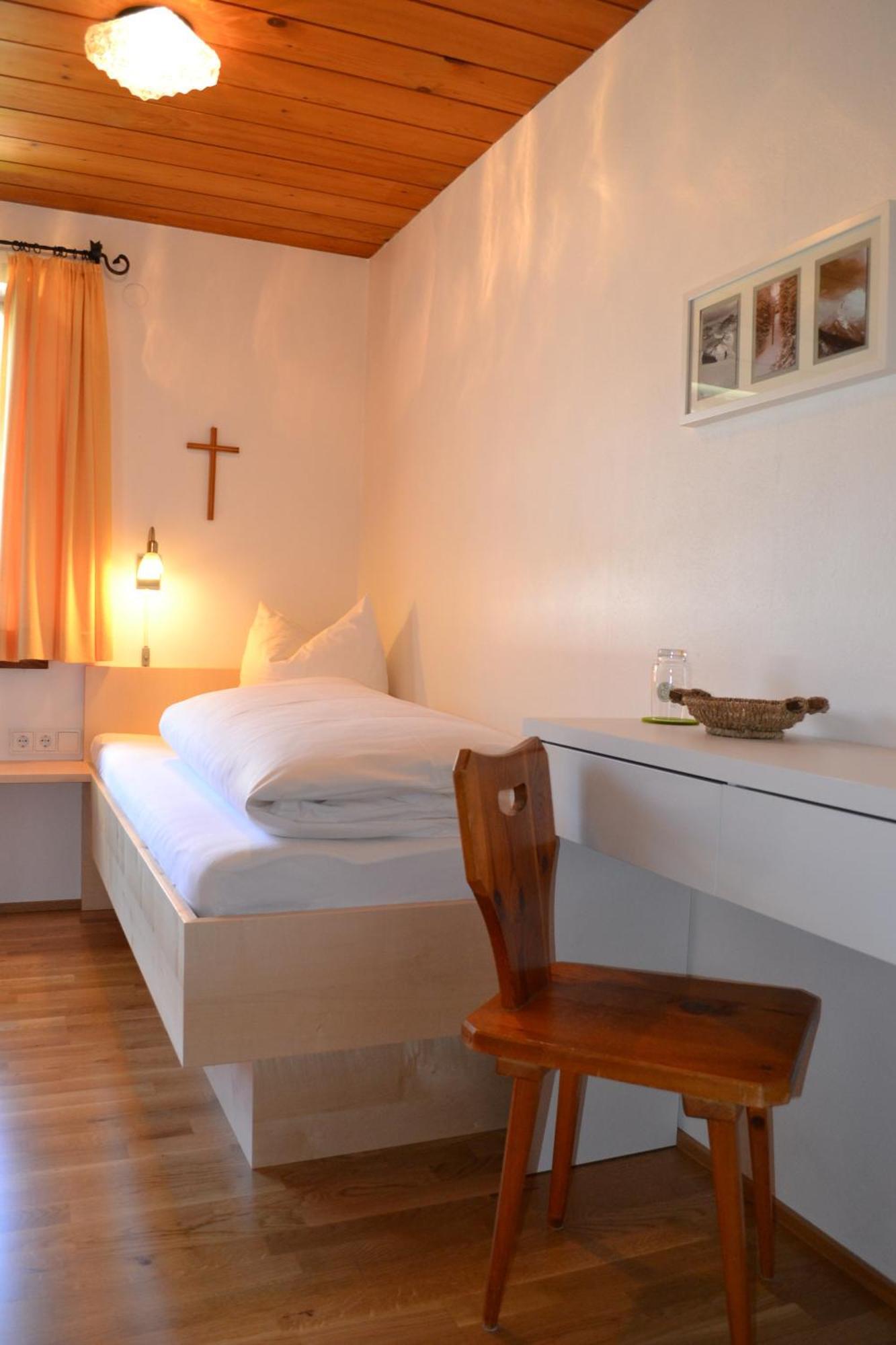 Gaestehaus-Pension Barbara Andelsbuch Szoba fotó